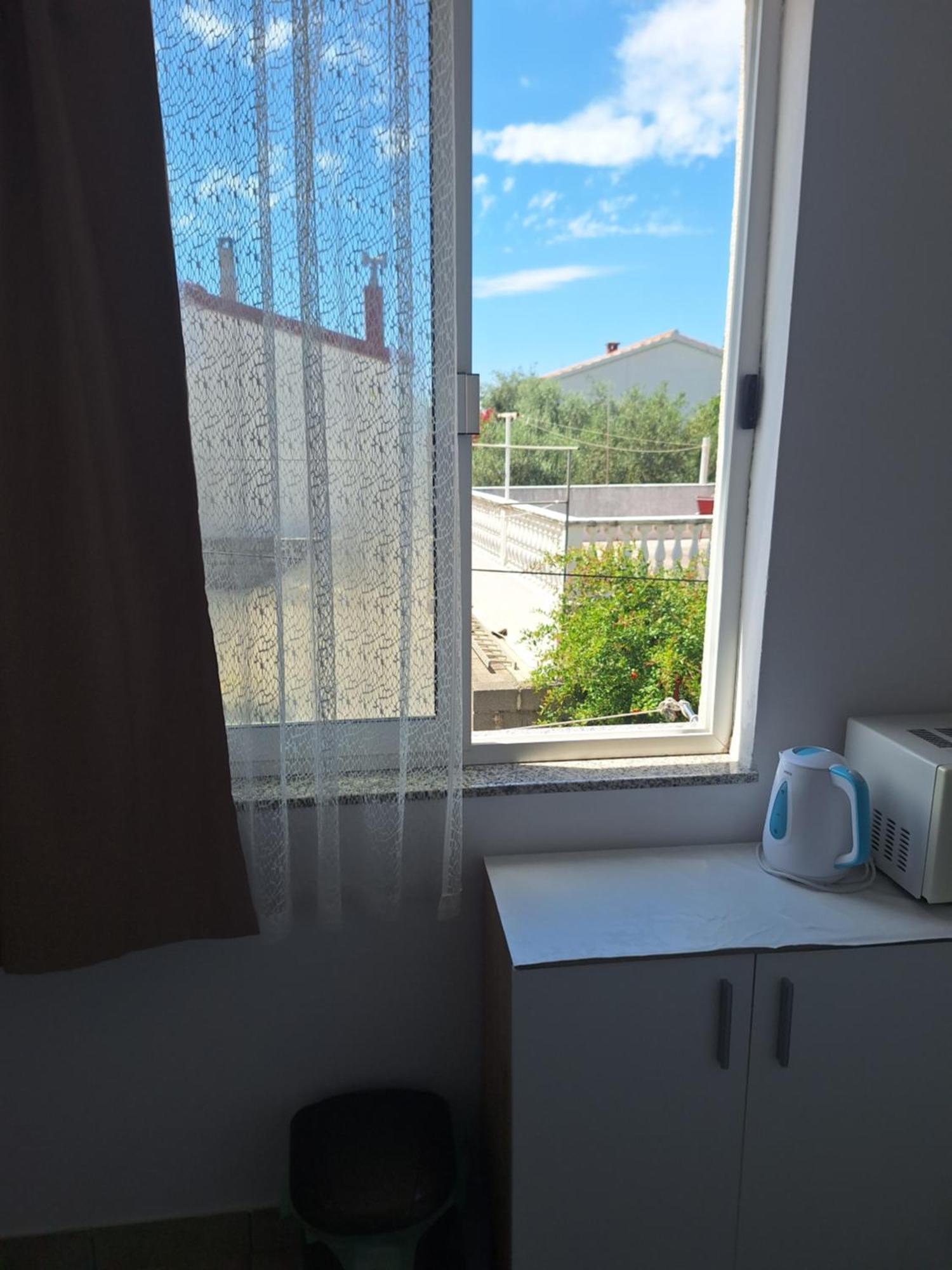 Diana Rooms And Apartments Starigrad Paklenica Esterno foto
